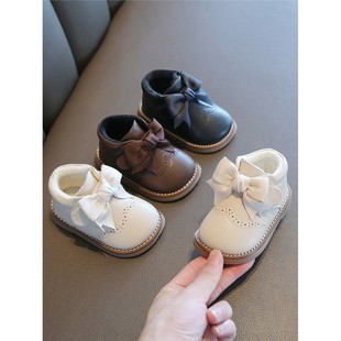 欧洲站秋冬季女宝宝鞋子加绒保暖1一2岁婴儿二棉鞋防滑软底小童学