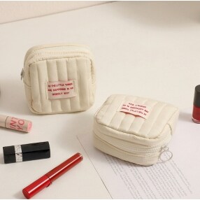 韩版简约方形小号化妆包少女便携口红收纳包学生小众耳机零钱包