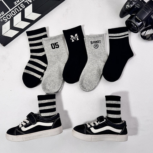 爱滴嗒男童中长途搭配鲨鱼裤加厚