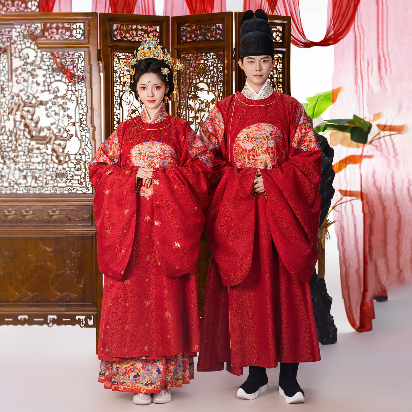 卿如故汉服明制补服男女套装图片