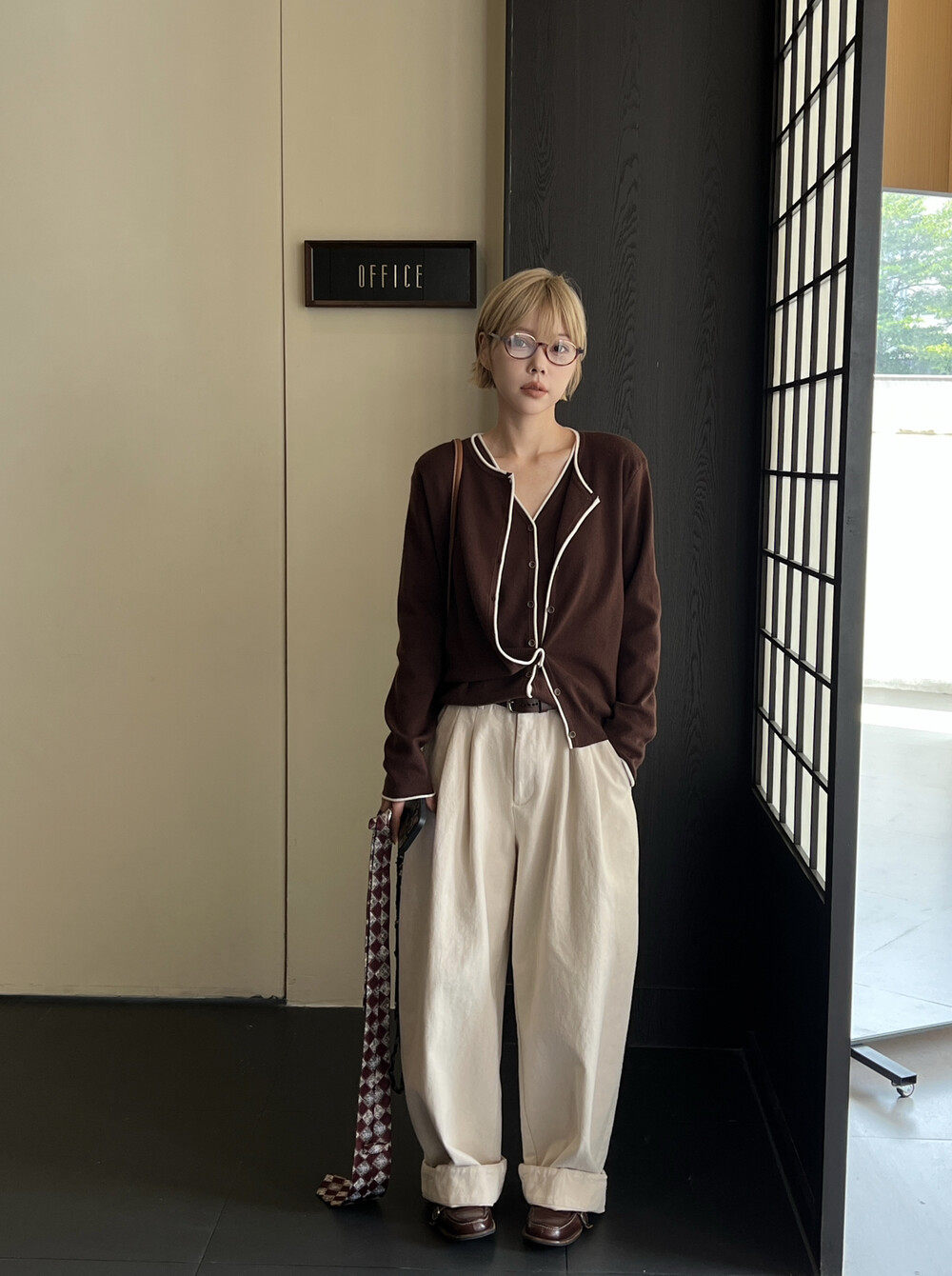 秋上新!【UMA SONG】云柔毛衣经典贝母扣撞色圆领针织开衫