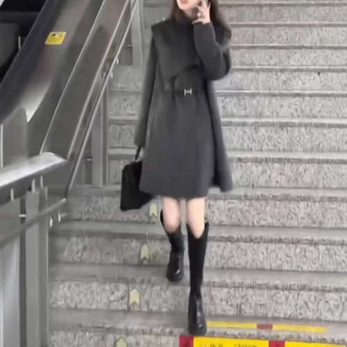 冬季氛围感中长款可拆卸斗篷大衣女时尚英伦风宽松显瘦毛呢外套