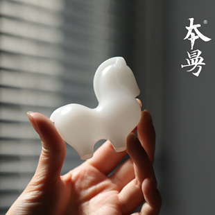 本曼山房踏云冰种玉瓷小马茶宠摆件中式唐马茶玩桌面茶台装饰陈设