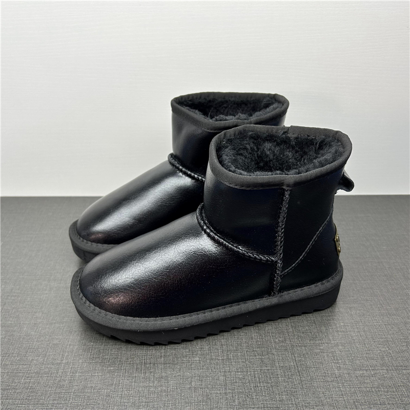 35 36撤柜断码处理真皮女鞋冬季加绒加厚平底百搭皮面保暖雪地靴