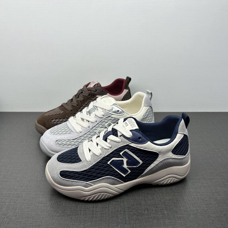 品牌断码处理真皮网面德训鞋女新款拼色百搭舒适轻便休闲运动鞋潮