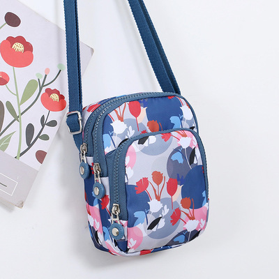 斜挎包手机包女新款迷你帆布小包竖款零钱包百搭单肩尼龙牛津布包