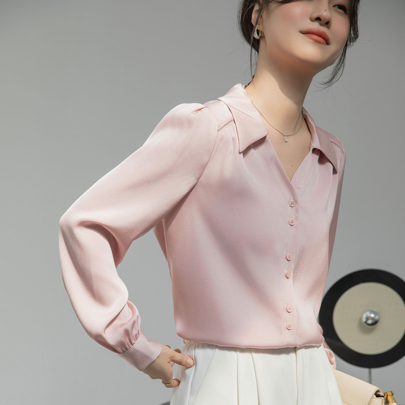 2025新款女士气质职业上衣时尚百搭长袖条纹雪纺衬衫韩版修身衬衣