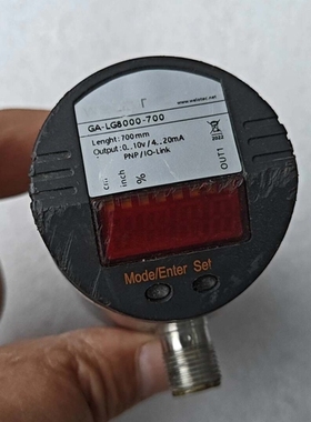 议价GA-LG8000-700液位传感器，成色如图，包好包邮