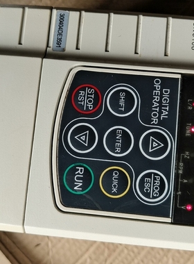 议价 31C0－004G－4F－A。4Kw380V，变频器一台，实