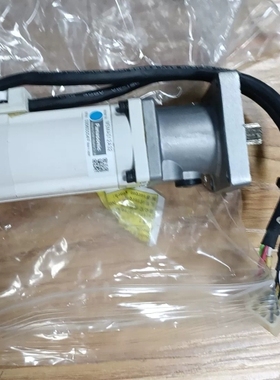 议价 松下MSMA012A32伺服电机，带减速机，几乎全新的