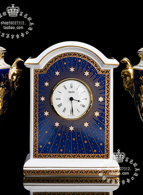 wedgwood英国手绘骨瓷座钟宝瓶