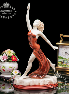 皇家伍斯特优雅舞者手绘陶瓷人物