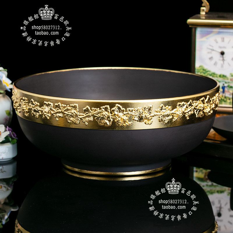 威基伍德Wedgwood黑色玄武岩1961古典镶金葡萄花盆聚宝盆展饰碗