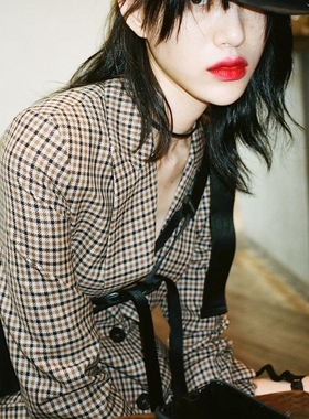 港味街头复古格子西装领长袖休闲西服秋季薄款宽松西装外套上衣女