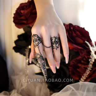 Lolita赛博朋克哥特复古异域风格 黑链条戒指手指凹造型指环配饰酷