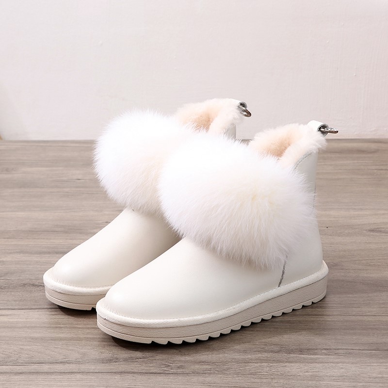 雪地靴女真皮羊毛皮毛一体短筒防水加绒加厚棉鞋新款保暖冬白靴子