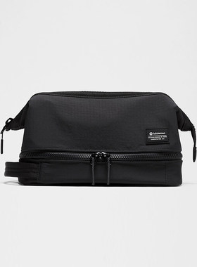 Dual-Compartment 双隔层洗漱包 拒水丨lululemon丨LU9CDBS