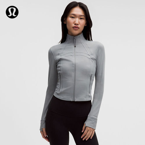 Define女士短款夹克*罗