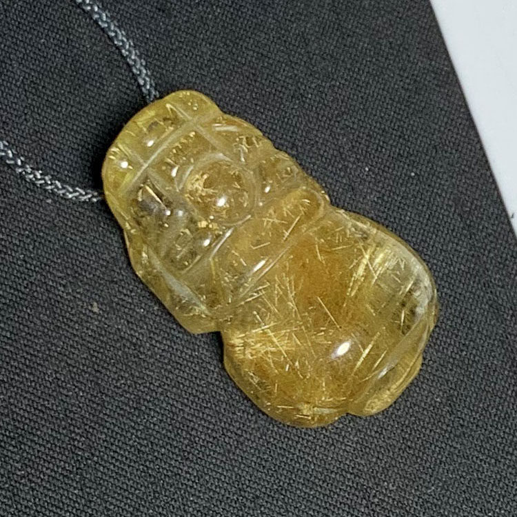 千蕊天然金发晶雕刻貔貅吊坠  水晶毛衣链 挂件 项坠