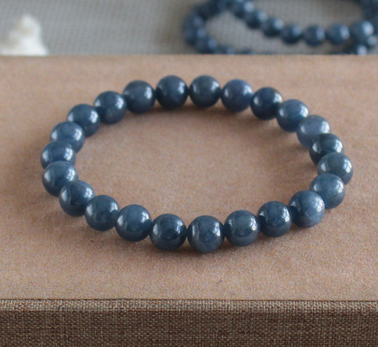 千蕊天然蓝宝石蓝刚玉手链 手串 原石打磨 深蓝晶体好正气大方