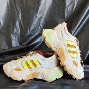 Adventure 减震防滑耐磨低帮运动休闲鞋 Roverend adidas GW2182