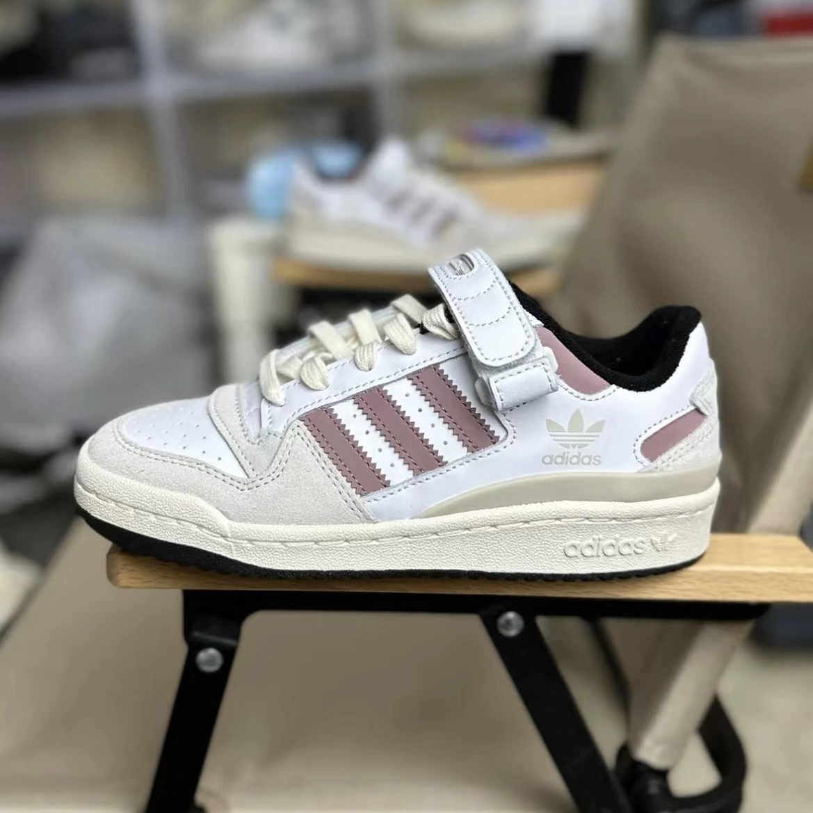 adidas Originals Forum 街头经典魔术贴防滑耐磨休闲