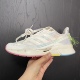 Adidas 阿迪达斯男女低帮网面缓震轻便透气运动休闲跑步鞋 HQ3703