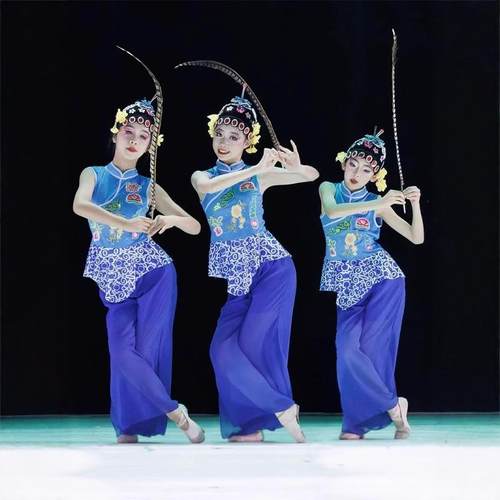 粉墨春秋桃李杯戏曲花旦演出服