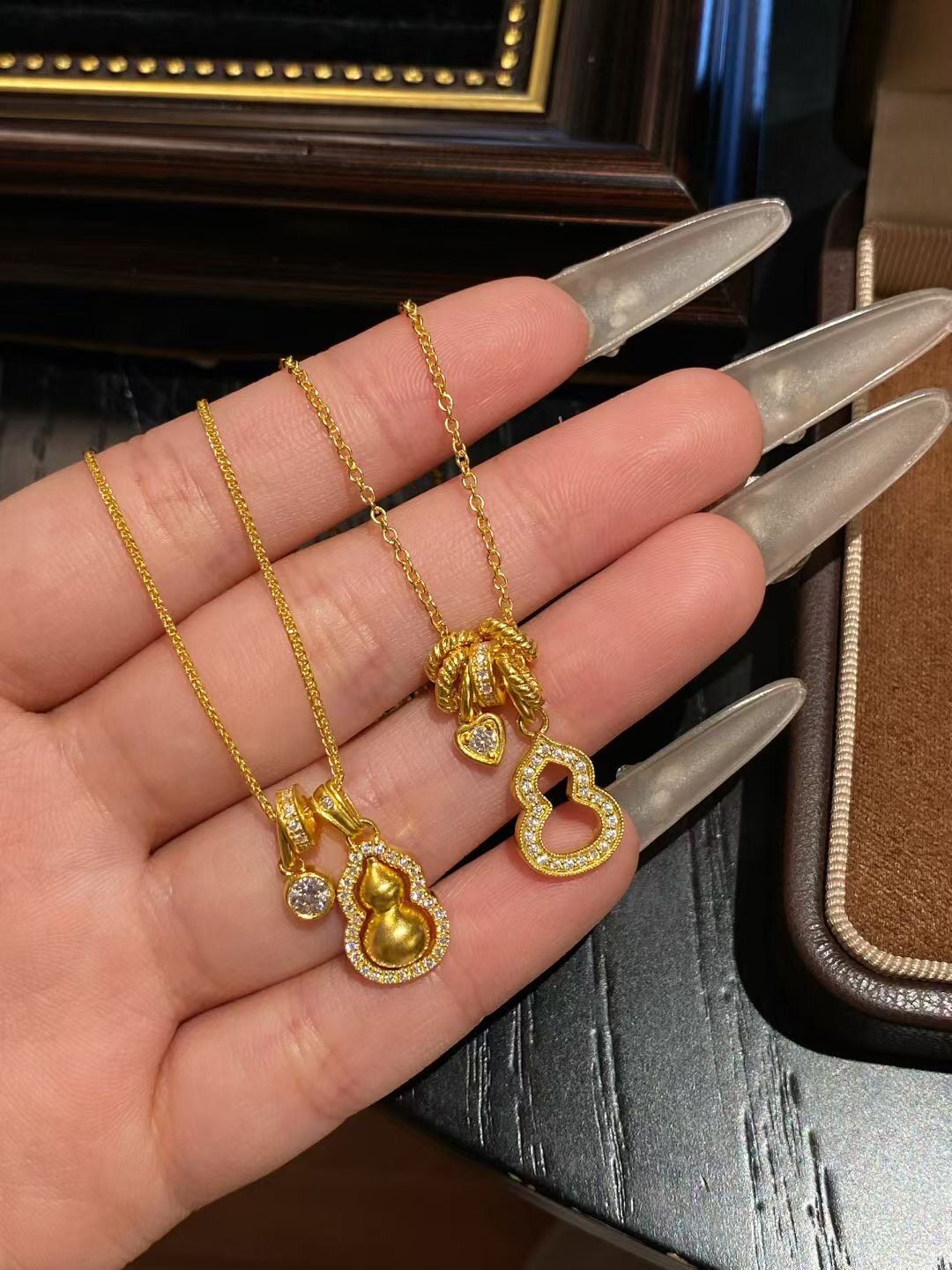 水贝黄金满钻跑环福禄葫芦吊坠项链女款足金999中式锆石锁骨颈链