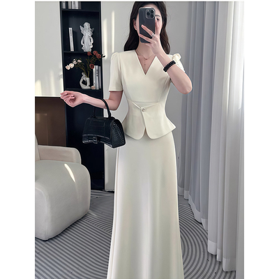 大方得体短袖上衣半身裙两件套女