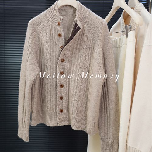 100%山羊绒拼色门襟拉链外套