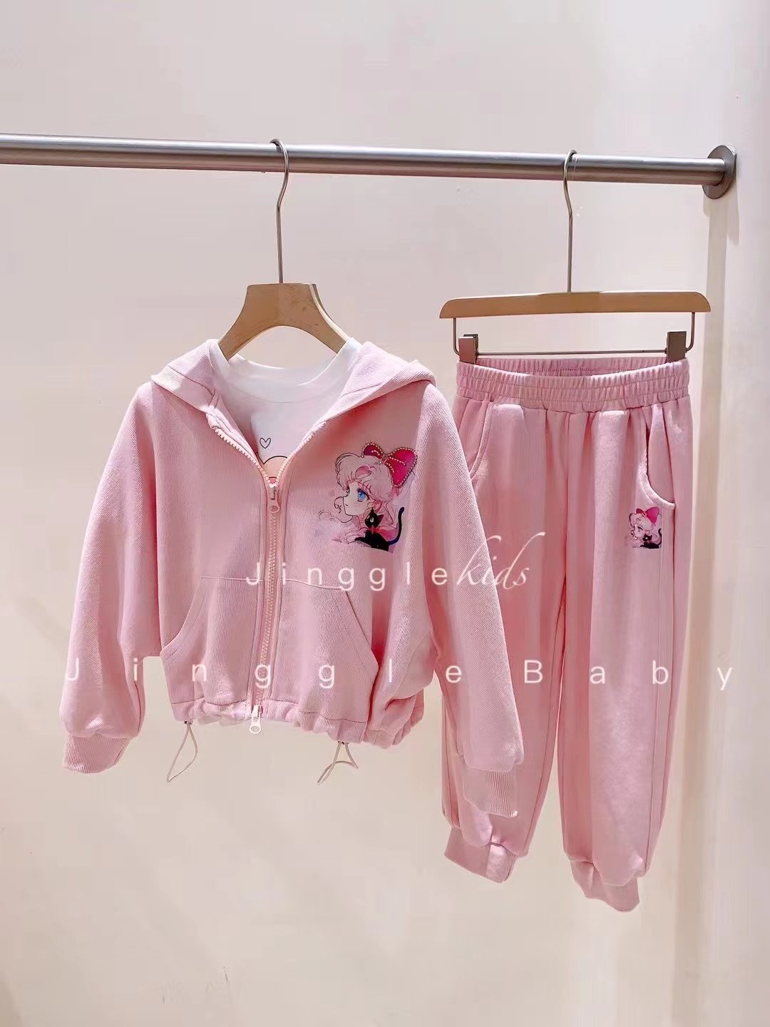 天空之城女童外套2026春夏新款儿童女孩卡通可爱连帽拉链衫上衣,童装/婴儿装/亲子装,普通外套,淘宝优惠券,粉丝福利购,淘宝优惠卷