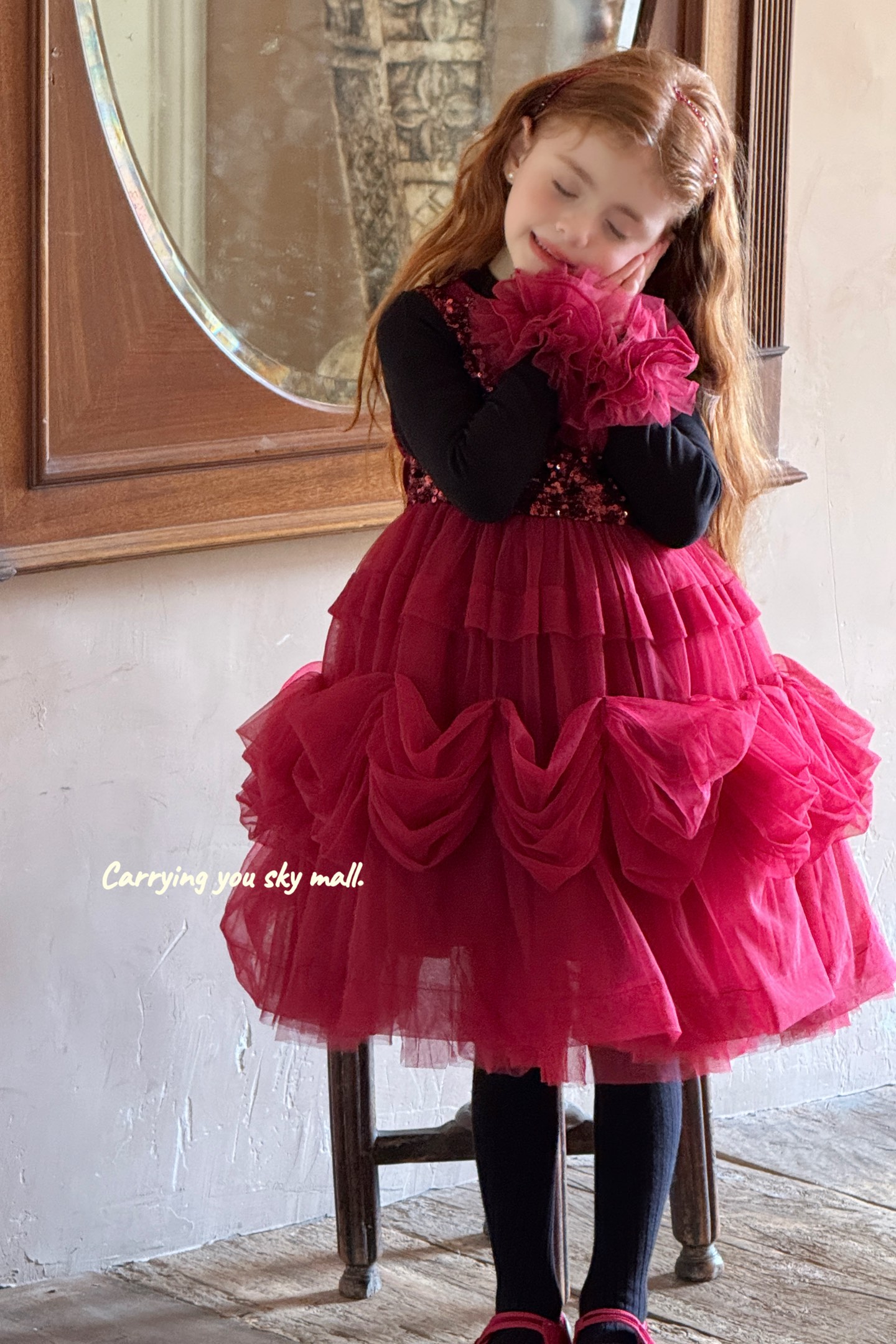 天空之城女童连衣裙25秋冬儿童加绒珠片丝绒立体背心裙圣诞新年