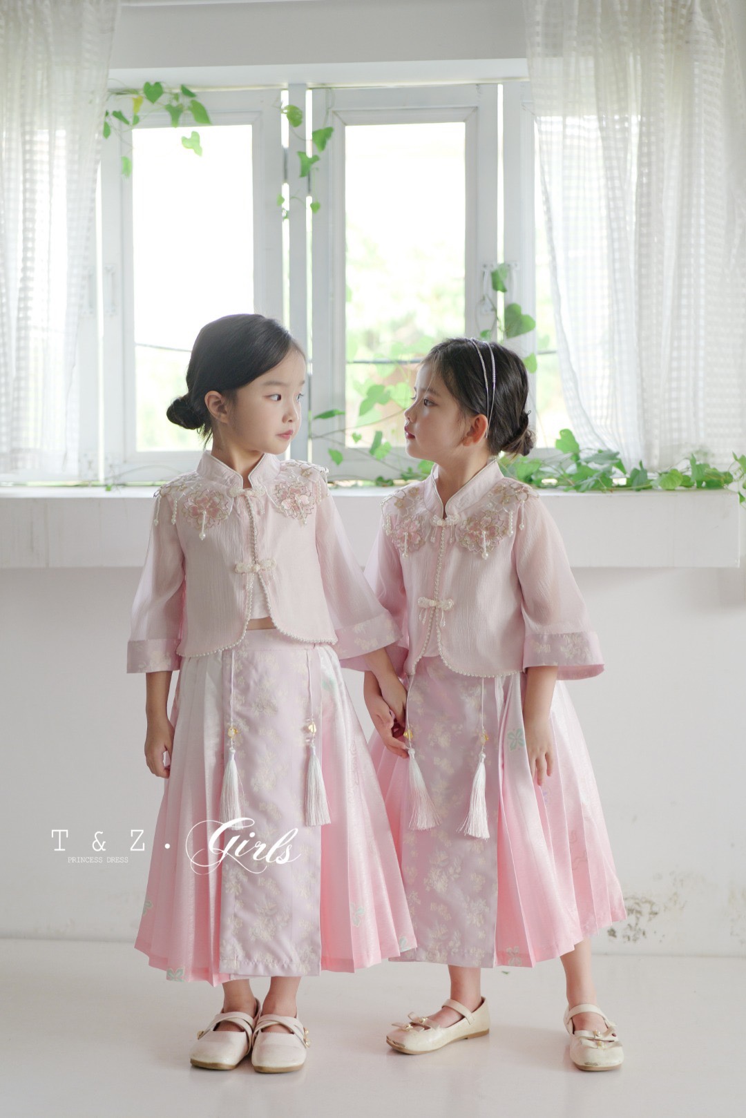 女童马面裙儿童古装汉服2025夏季国风新款套装仙女公主两件套裙