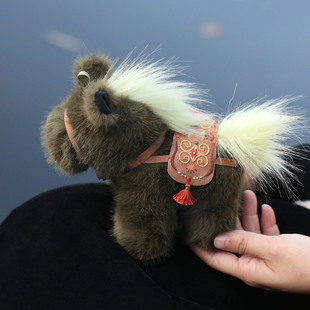 花寄 马玩偶diy刺绣手工材料包毛绒玩具生肖马家居摆件国风小礼物