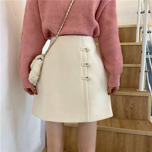 秋冬新款 毛呢短裙女胖mm高腰排扣半身裙显瘦a字包臀裙防走光 大码