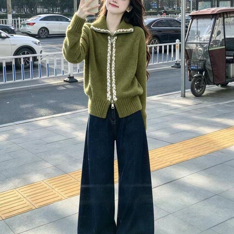 穿搭一整套2026秋冬巨好看的淡人高知设计感气质毛衣牛仔裤两件套