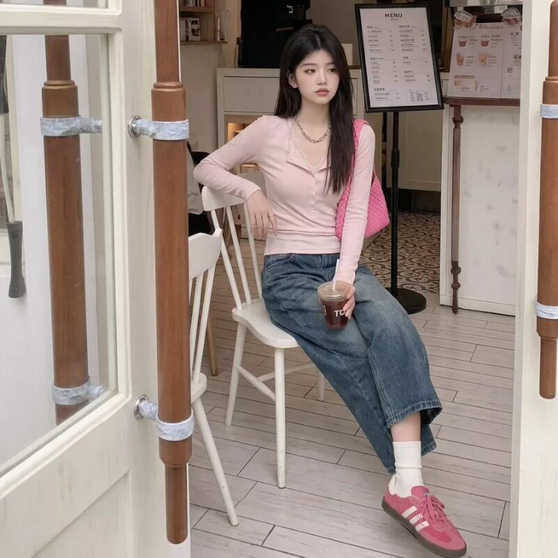 长袖时尚上衣秋季温柔修身女t恤粉色设计感显瘦甜v领辣新款风打底