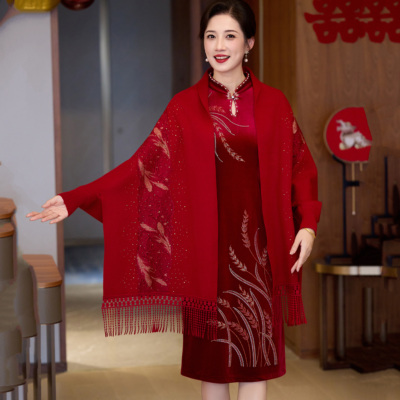 高端红色外搭婚宴2025新款秋冬季