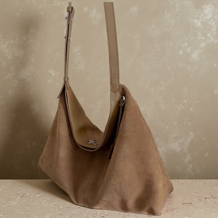 jennie同款2025新款翻毛皮单肩包大容量通勤托特包休闲百搭hobo包