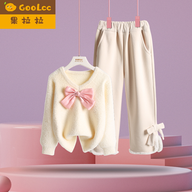 果拉拉秋冬款小女孩保暖毛衣裤子