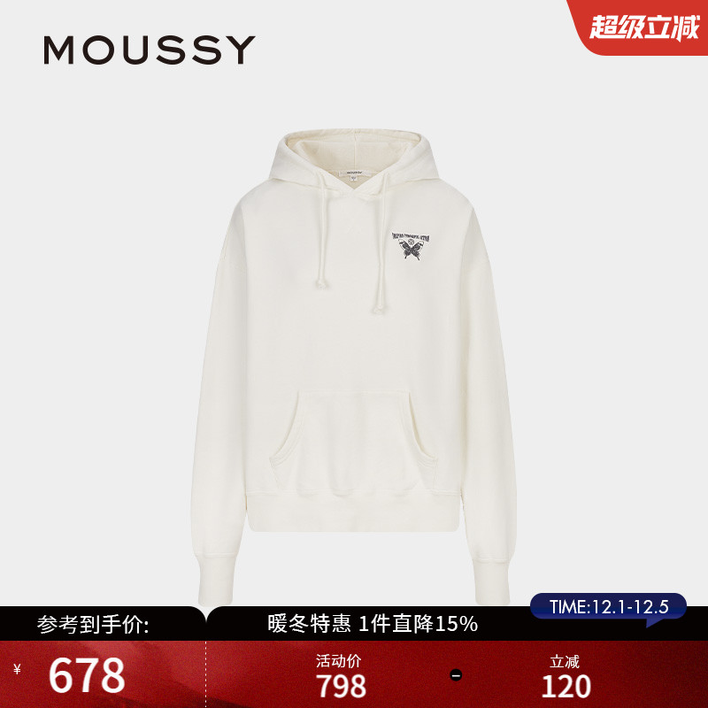 采用蝴蝶刺绣印花设计 展现独特时尚感‌