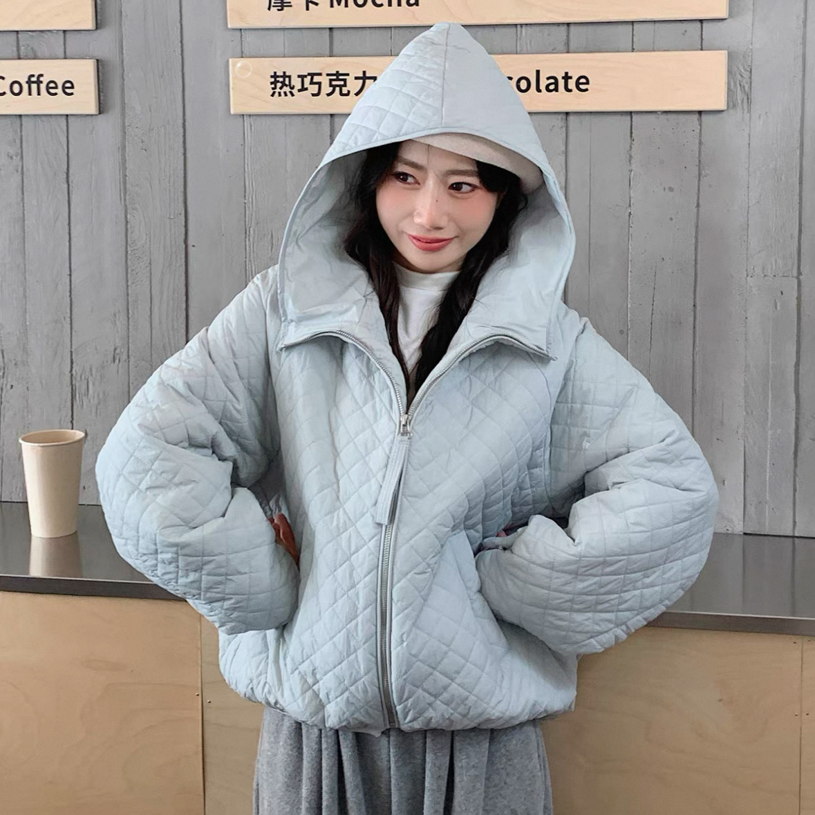 2025张贝贝同款超轻冬季新款90鸭绒显瘦菱格宽松保暖连帽羽绒服