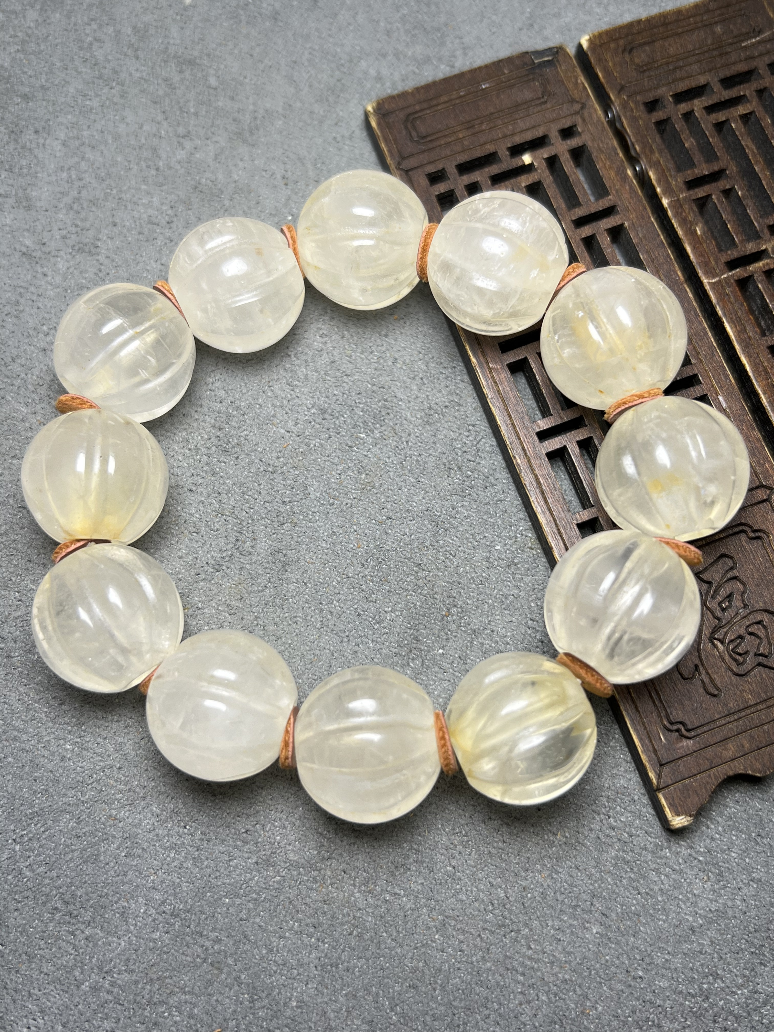 古玩文玩收藏尼泊尔老水晶瓜珠圆珠手串白水晶南瓜纹老珠子手链