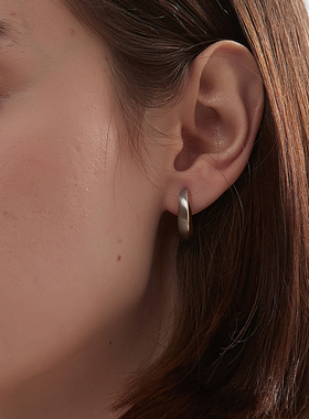 KITSH拉丝半圈耳钉小众ins极简气质通勤不掉色可佩戴洗澡撞色耳环