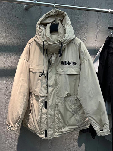 欧洲站中长款连帽羽绒服