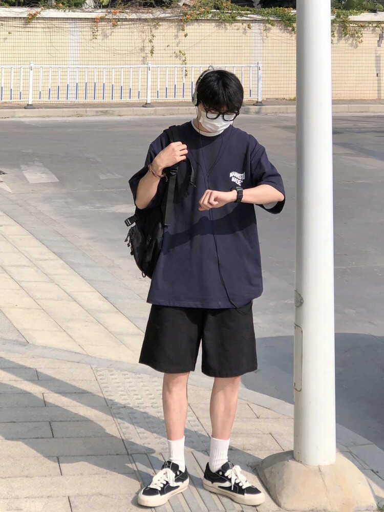 男生夏季穿搭男夏天少年感短袖t恤搭配男士短裤套装