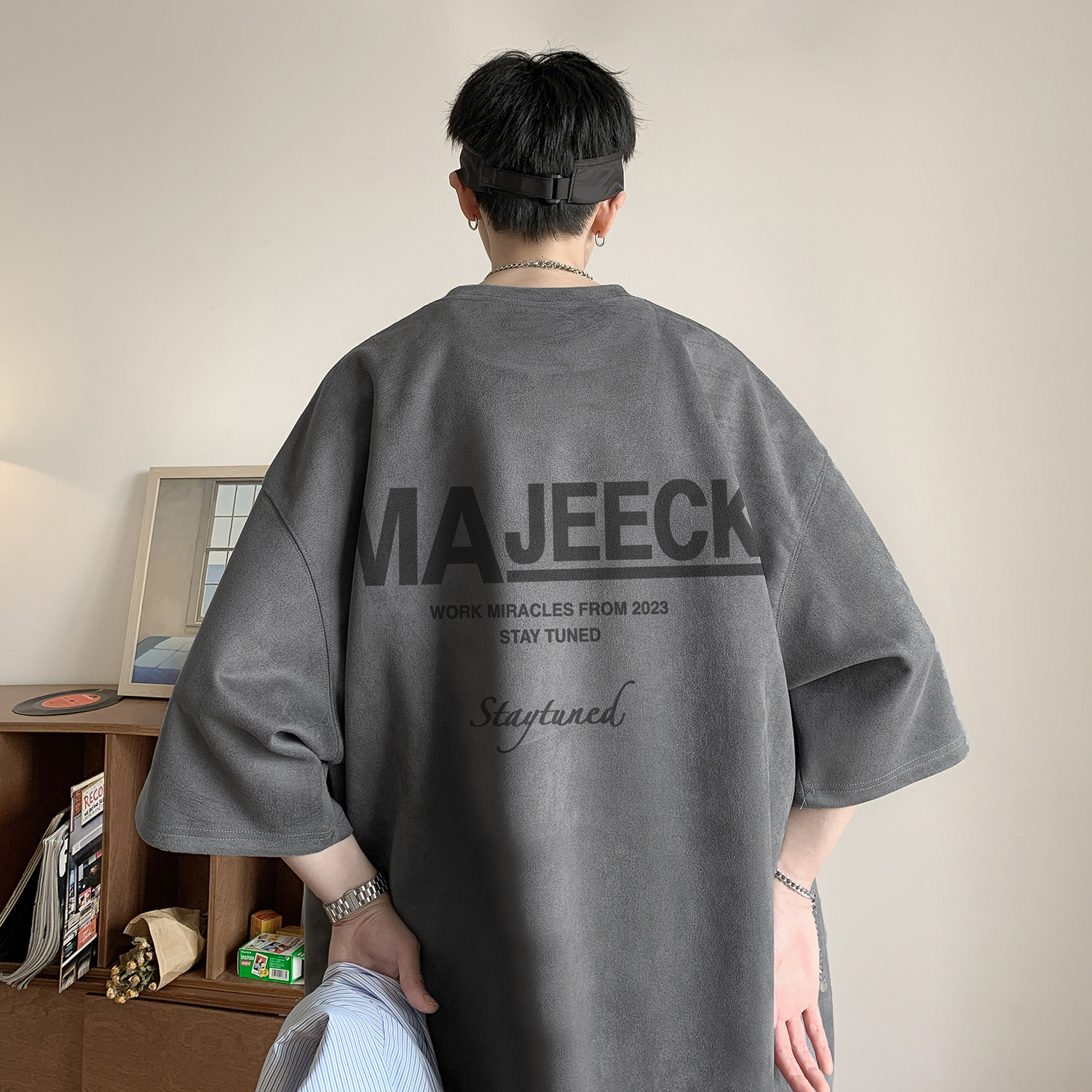 深灰麂皮绒烧花男T恤T313/特批25控38,男装T恤,电商C413