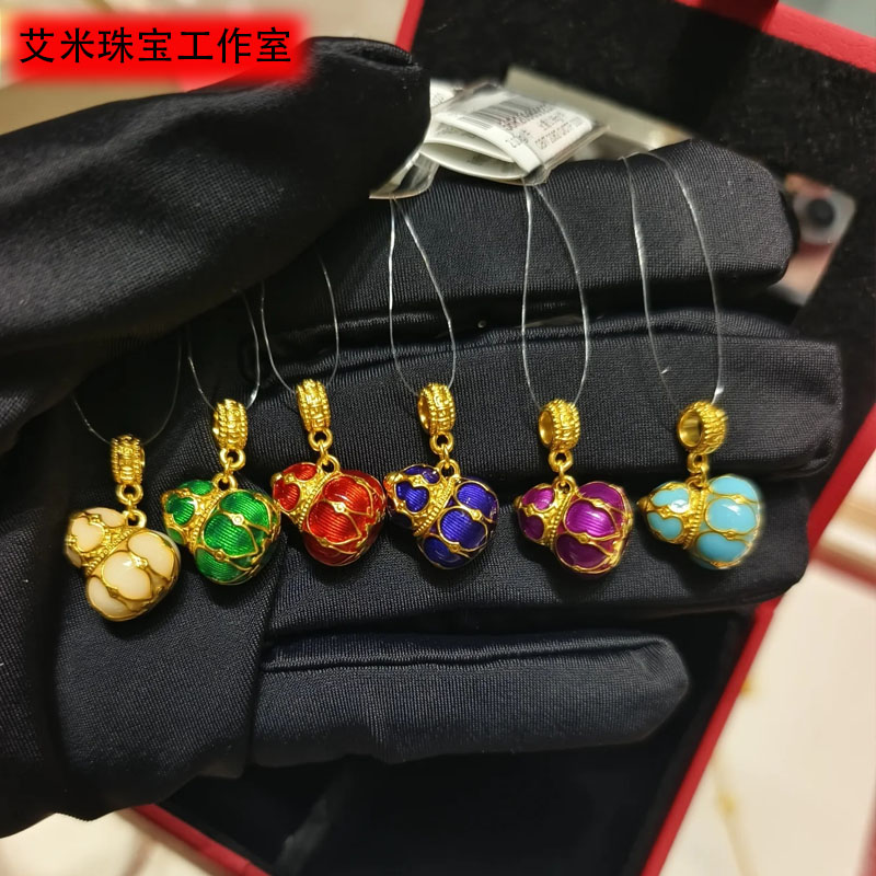 周大福黄金葫芦吊坠女款福禄