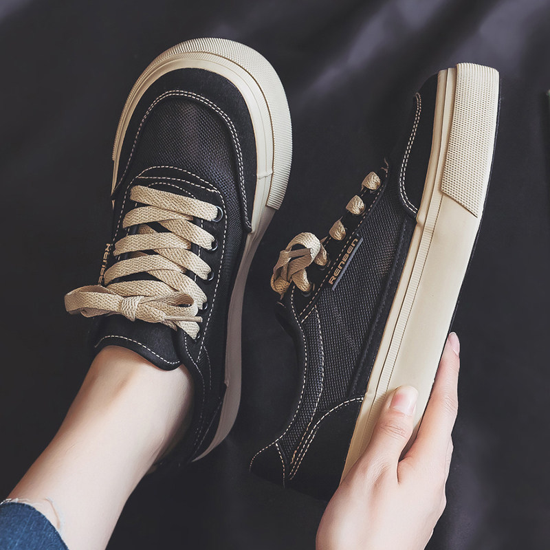 人本帆布鞋大码女鞋41-43透气网面小白鞋脚宽肥软底网鞋薄款布鞋